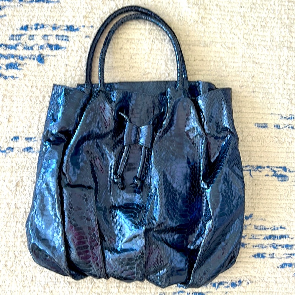 FATTO A MANO by Carlos Falchi satchel in metallic blue